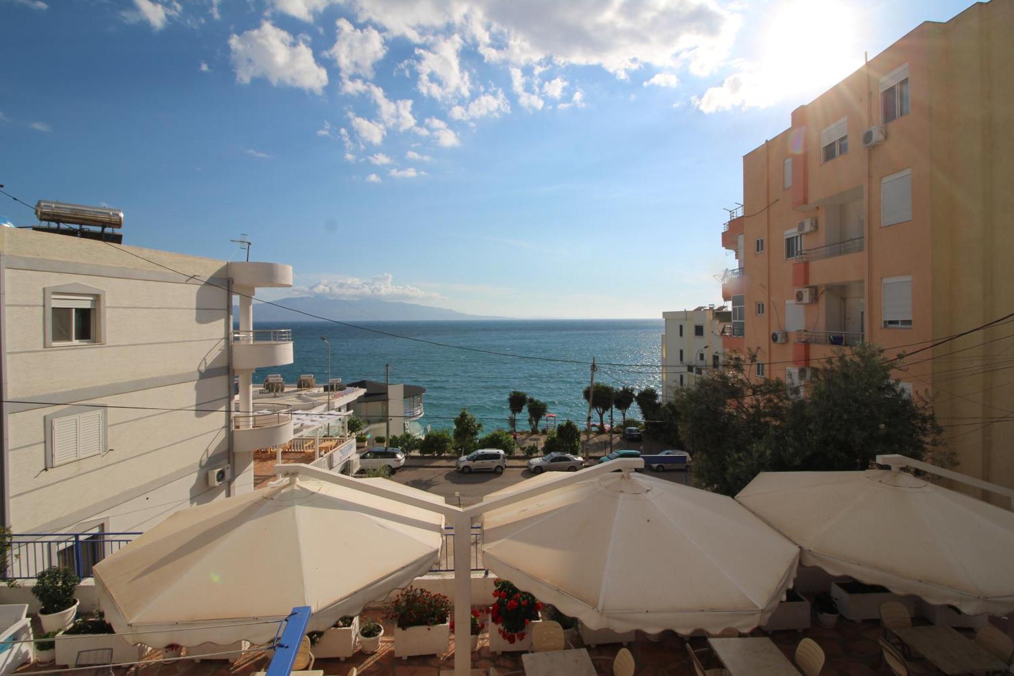 Murati Suites Sarande Exterior photo