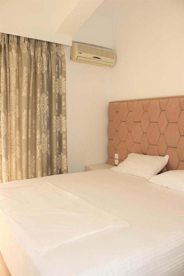 Murati Suites Sarande Exterior photo